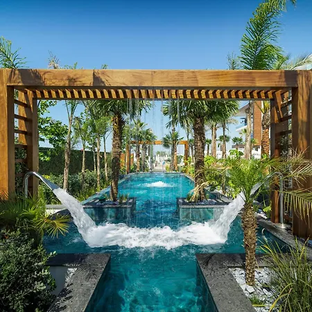 Amanti, Madefortwo - (adults Only) 5*