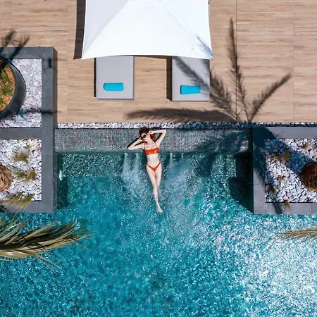 Amanti, Madefortwo - (adults Only) ホテル アヤナパ