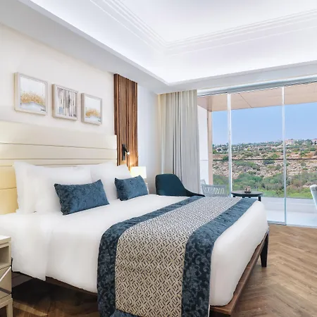 Amanti, Madefortwo - (adults Only) 5*