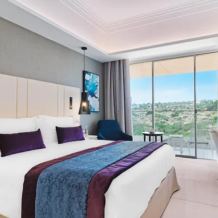 Amanti, Madefortwo - (adults Only)