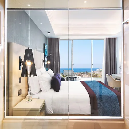 Amanti, Madefortwo - (adults Only) 5*