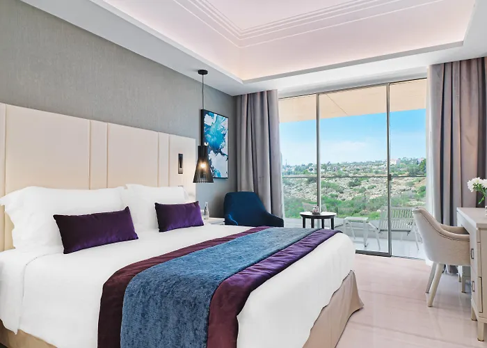 Amanti, Madefortwo - (adults Only)